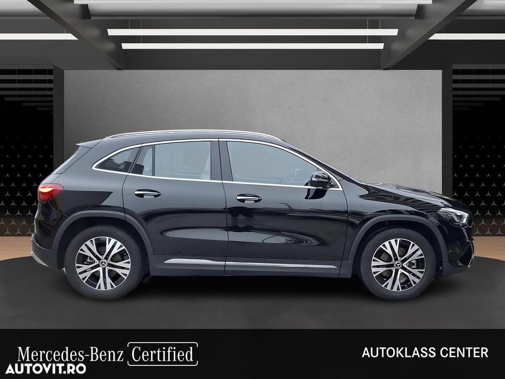 Mercedes-Benz GLA - 7