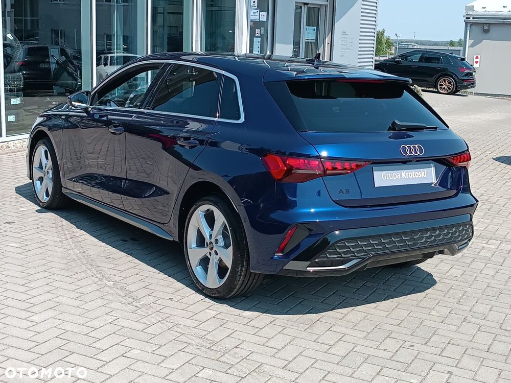 Audi A3 Sportback - 6