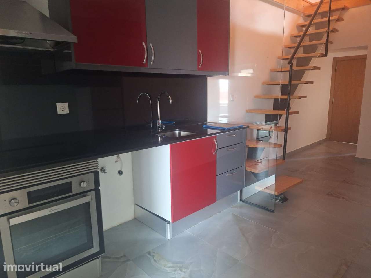 T3 Duplex com varanda e ar condicionado - Grande imagem: 4/12
