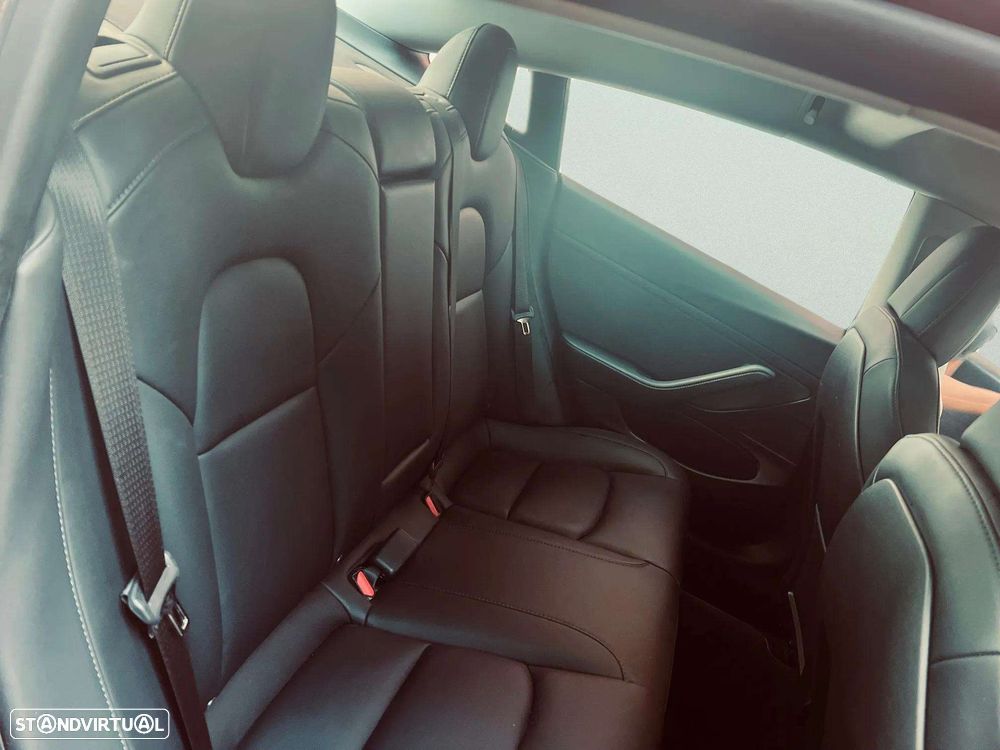 Tesla Model 3 Tração Traseira Standard - 11