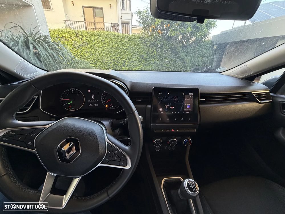 Renault Clio BLUE dCi 85 BUSINESS EDITION - 11