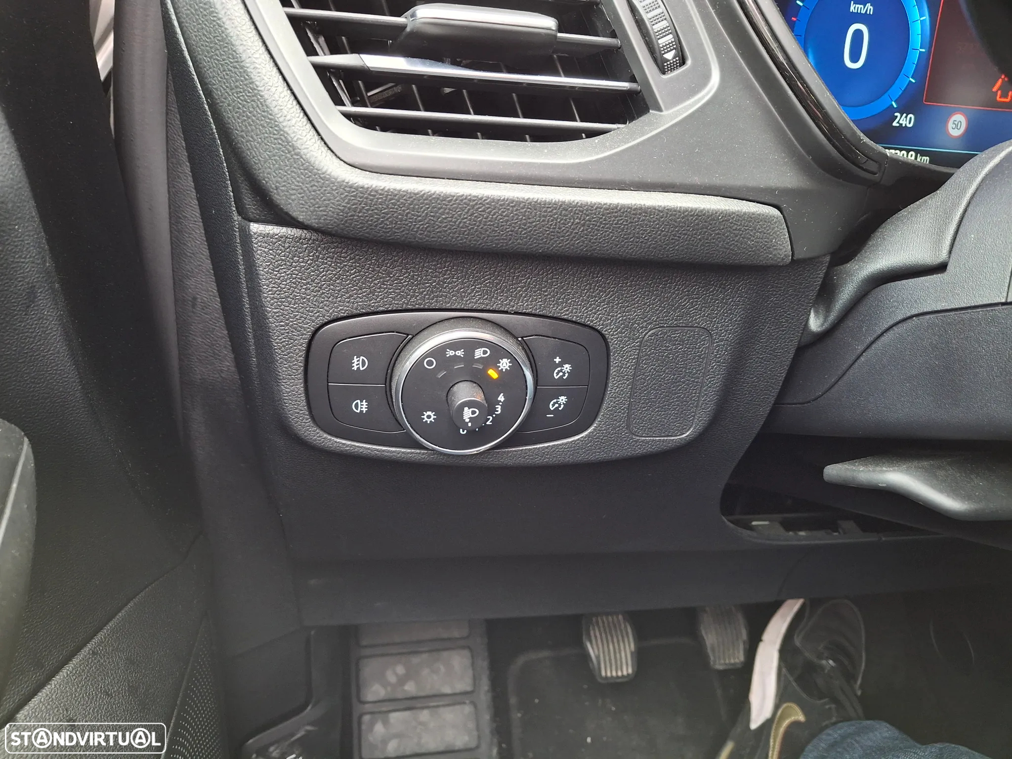 Ford Focus SW 1.0 EcoBoost MHEV ST-Line X - 9