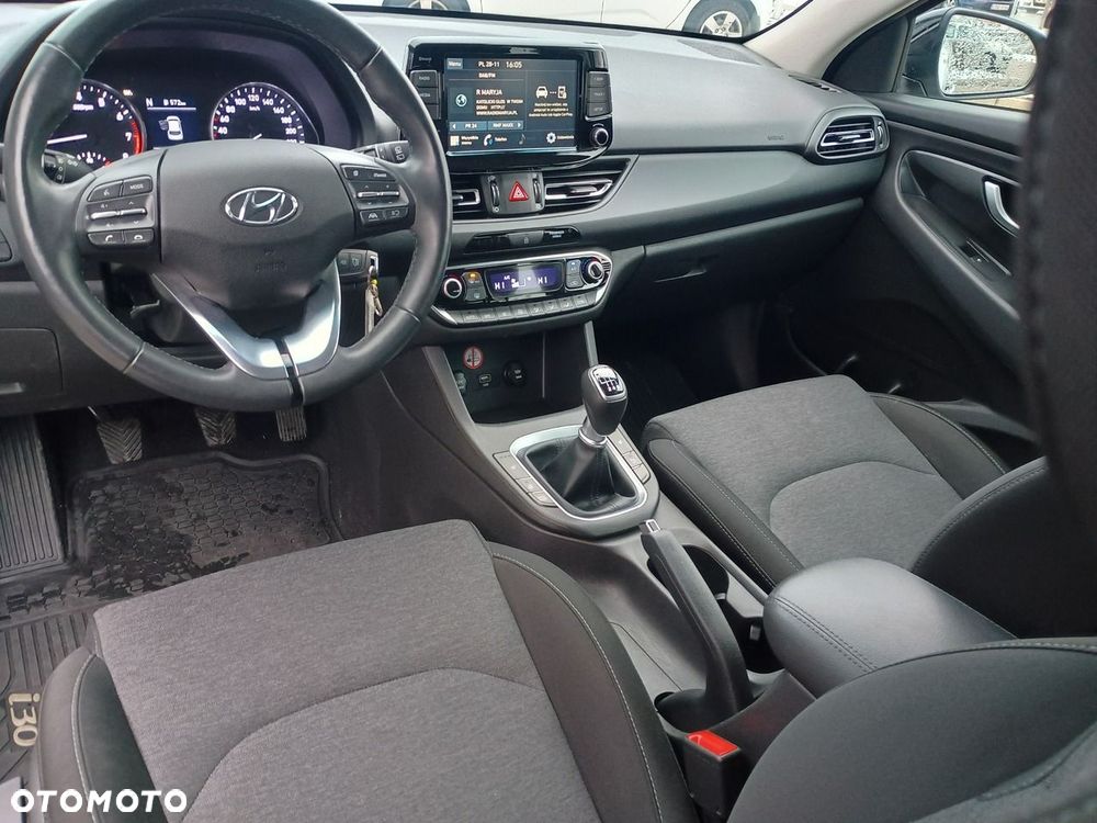Hyundai i30 1.5 T-GDI 48V Smart - 25
