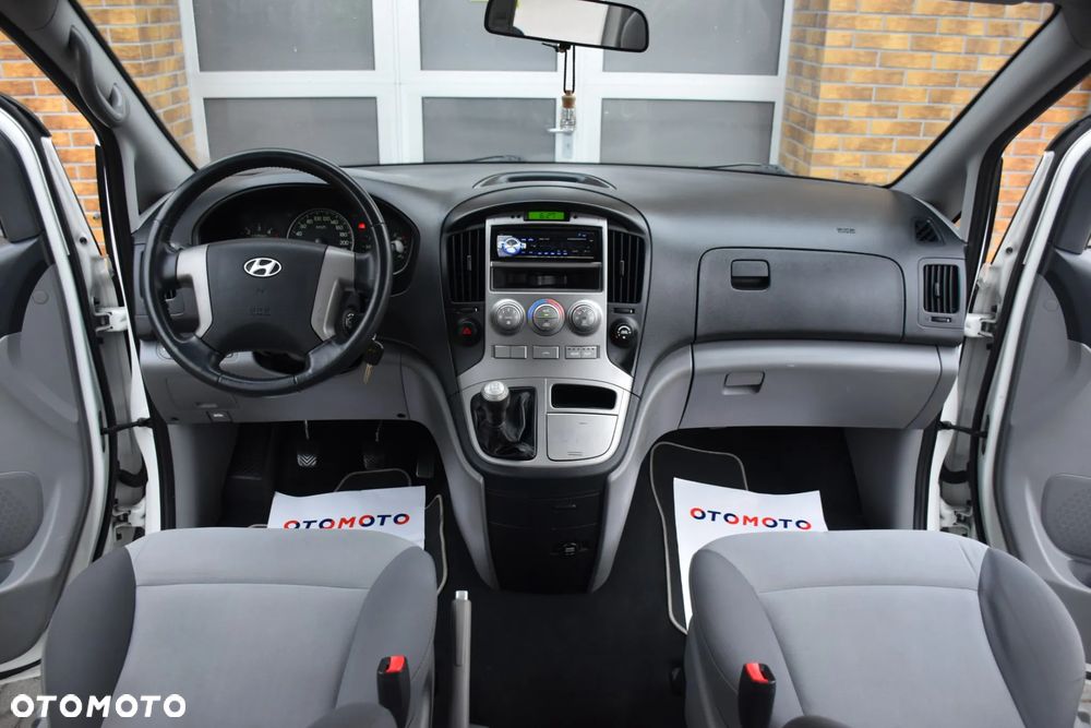Hyundai H-1 2.5 CRDi Travel Comfort - 8