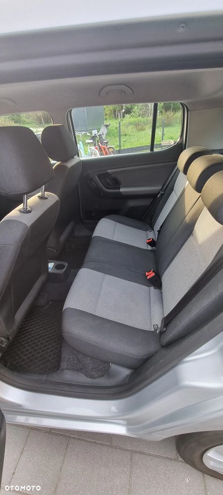 Skoda Fabia 1.6 TDI DPF Ambition - 7