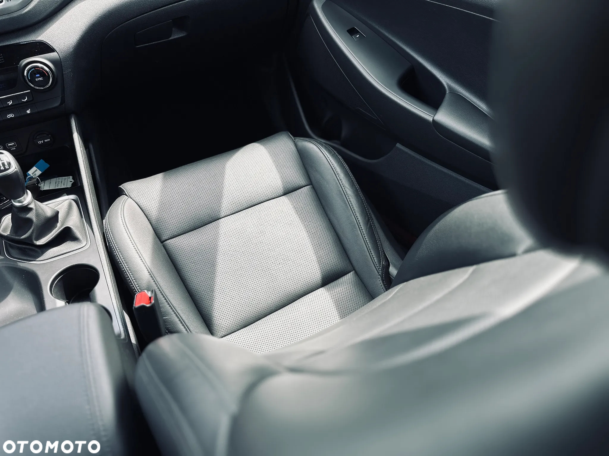 Hyundai Tucson blue 1.7 CRDi 2WD Passion Plus - 21
