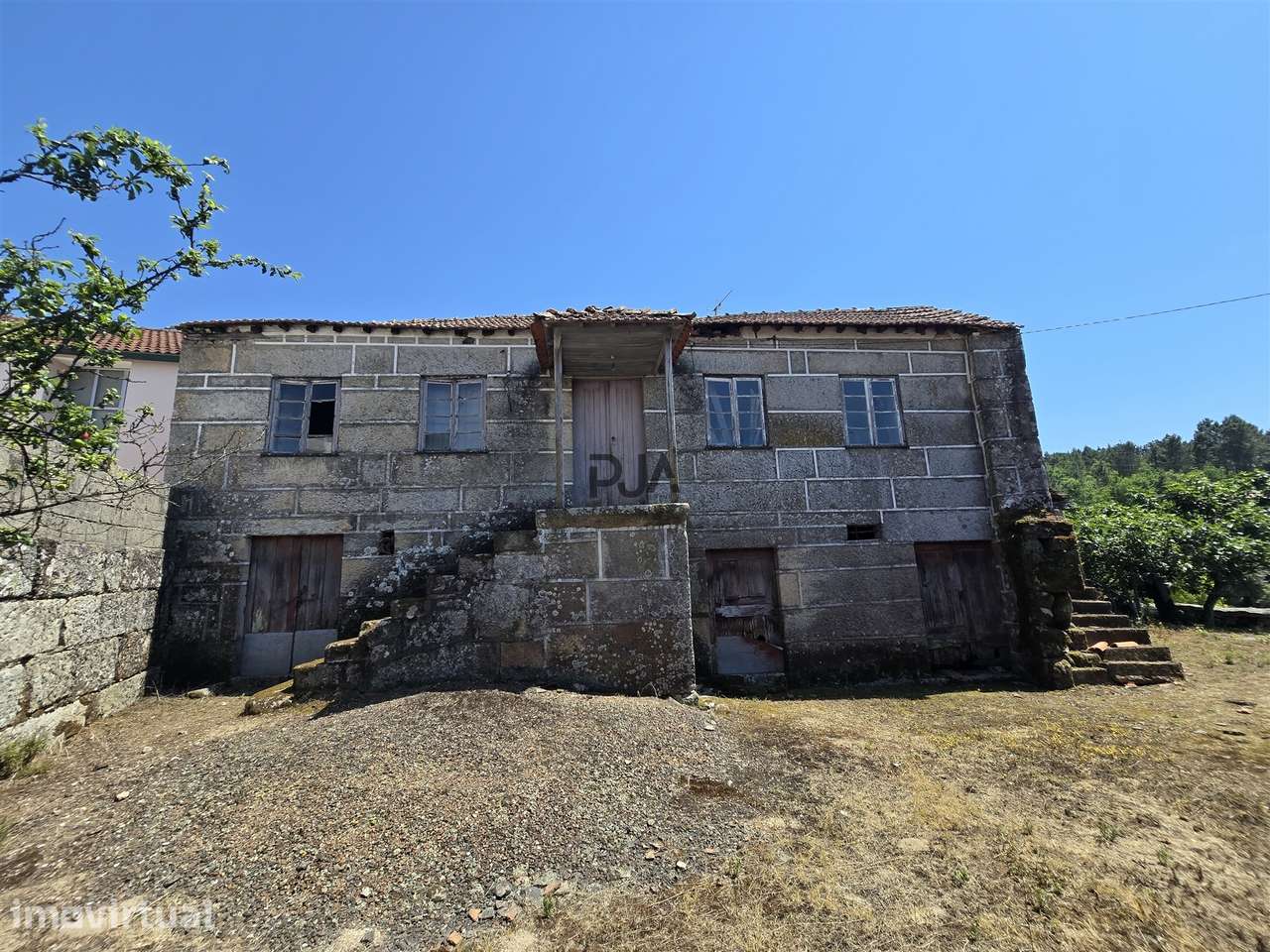 Moradia Rústica T4 em Pedra em Fagilde, Mangualde - Grande imagem: 2/15