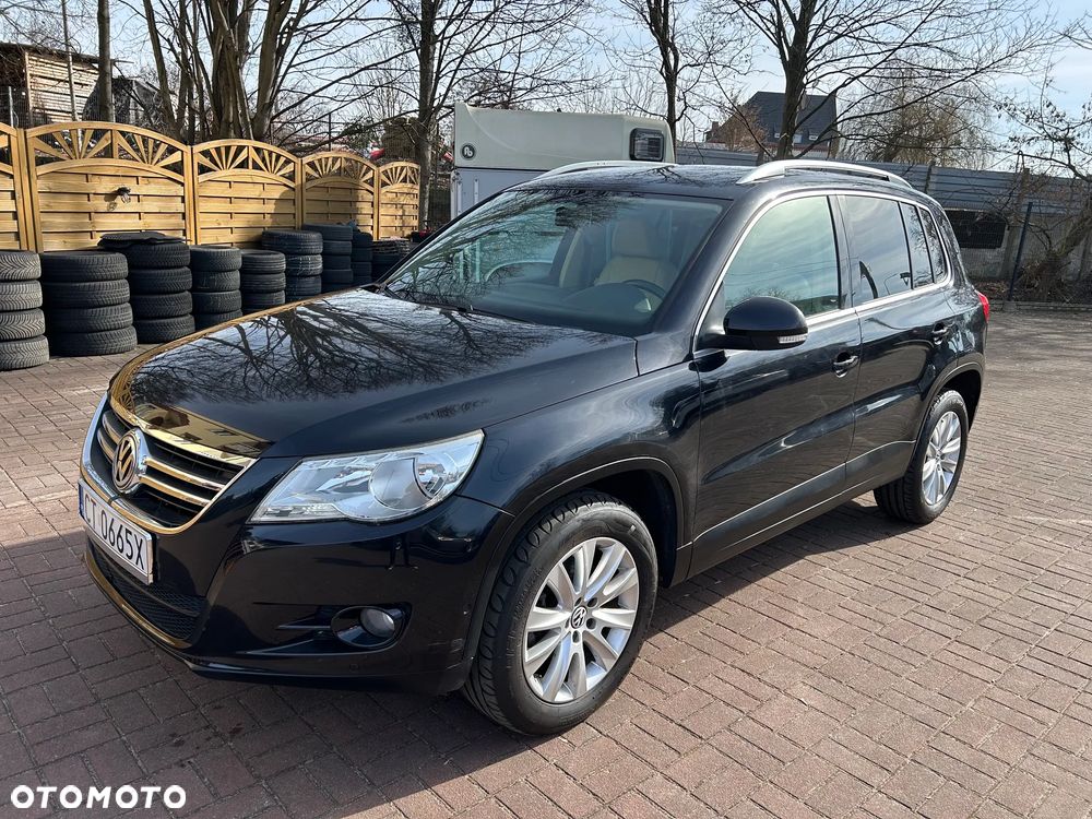 Volkswagen Tiguan 2.0 TDI DPF 4Motion BlueMotion Technology Lounge Sport & Style - 18