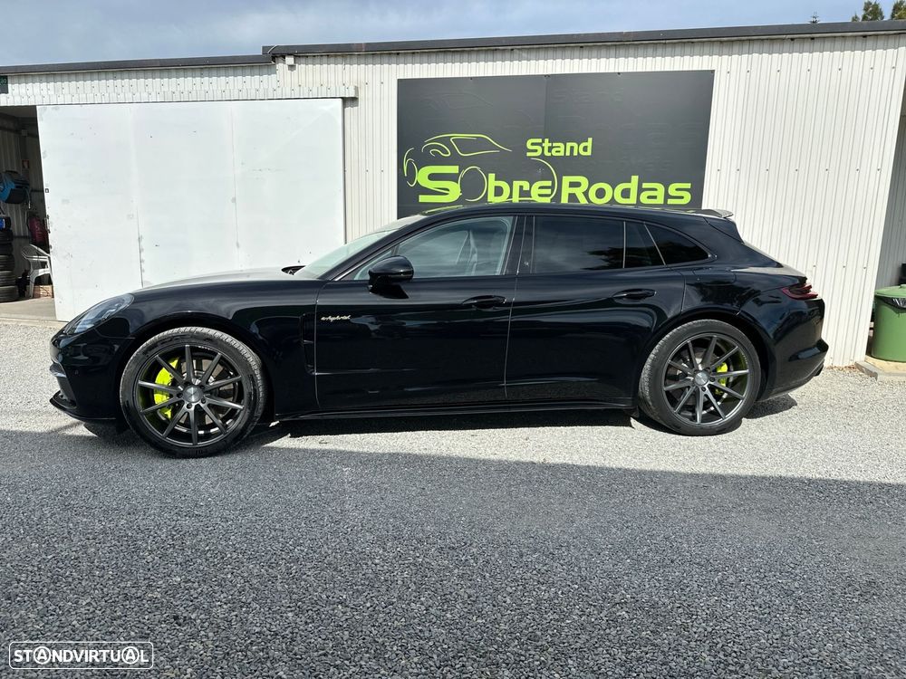 Porsche Panamera Sport Turismo - 4