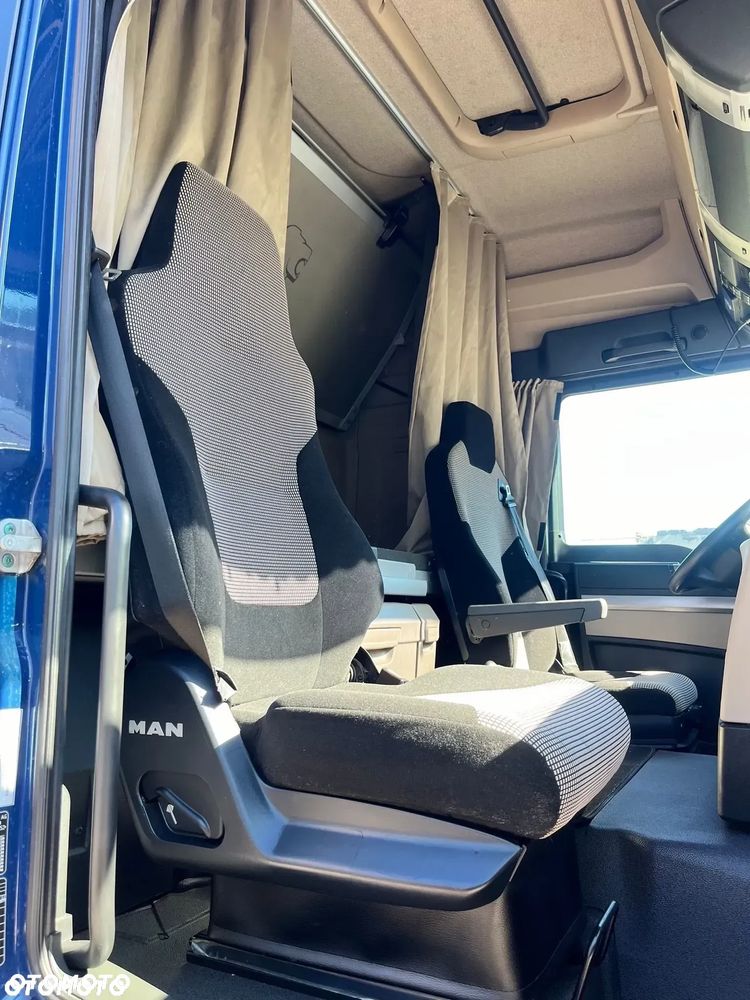 MAN TGM 12.250 | 15.250 | GLOB | FIRANKA 7.30m | Cały Poduszka | Euro-6 | - 15