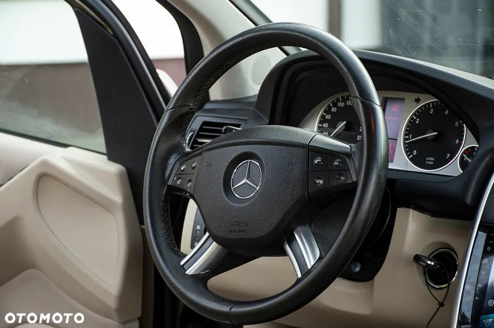 Mercedes-Benz Klasa B 170 Autotronic - 25