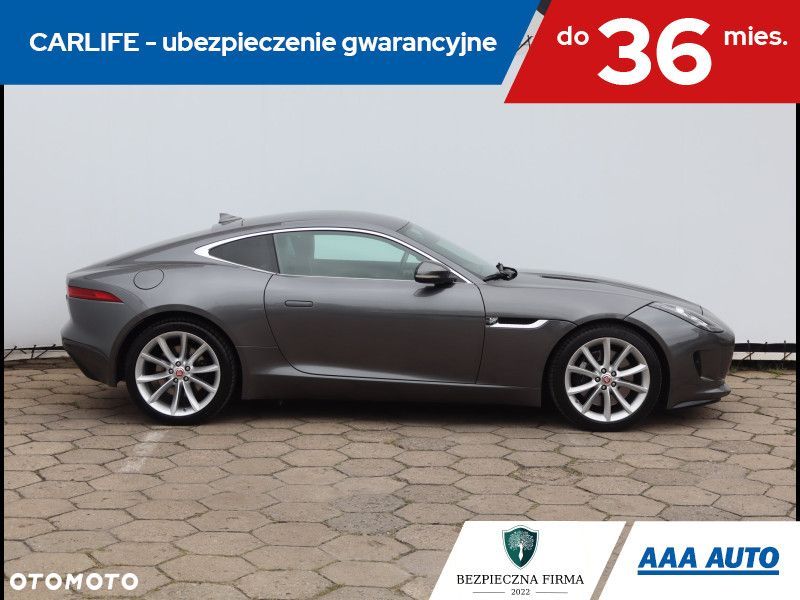 Jaguar F-Type - 7