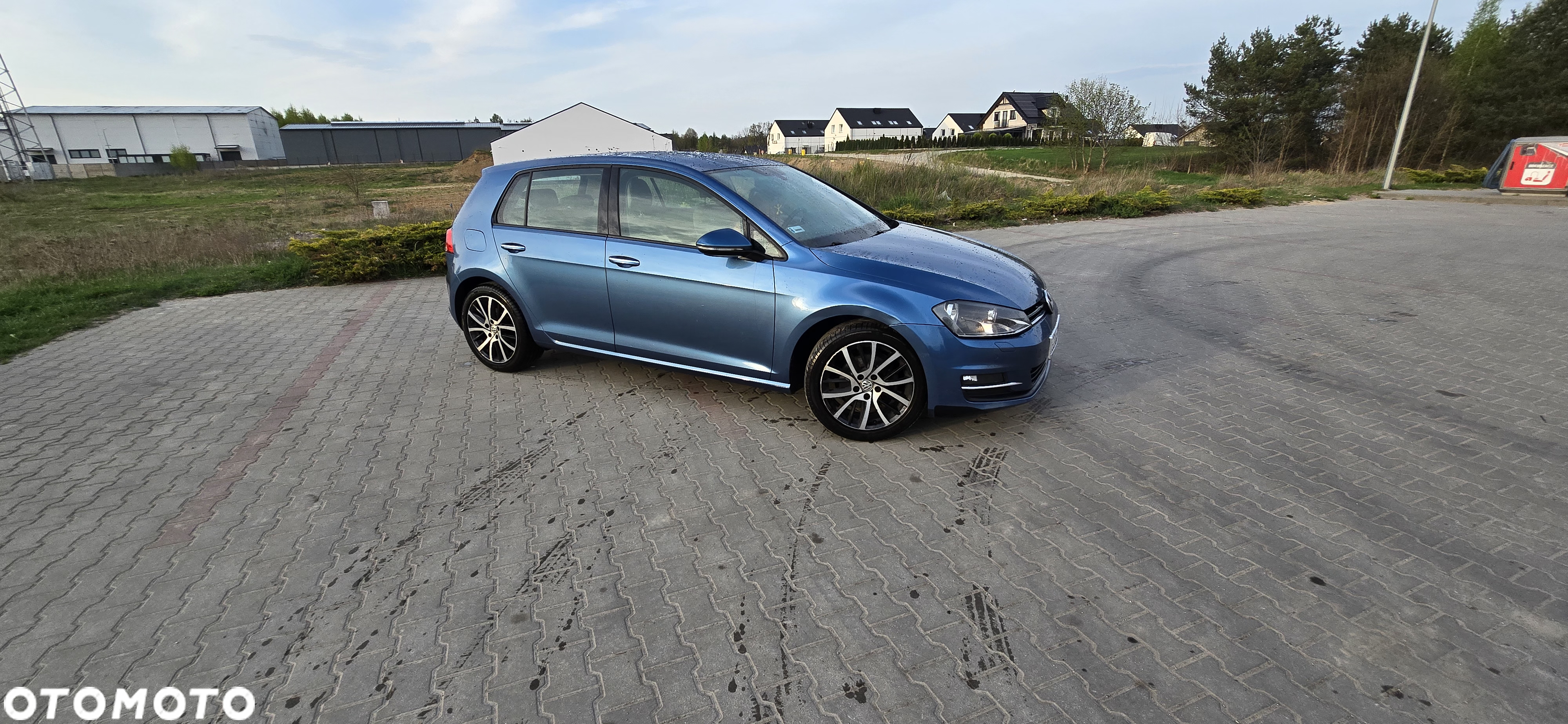 Volkswagen Golf - 3
