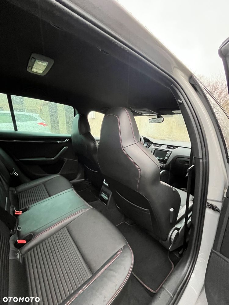 Skoda Octavia 2.0 TDI 4x4 RS DSG - 8