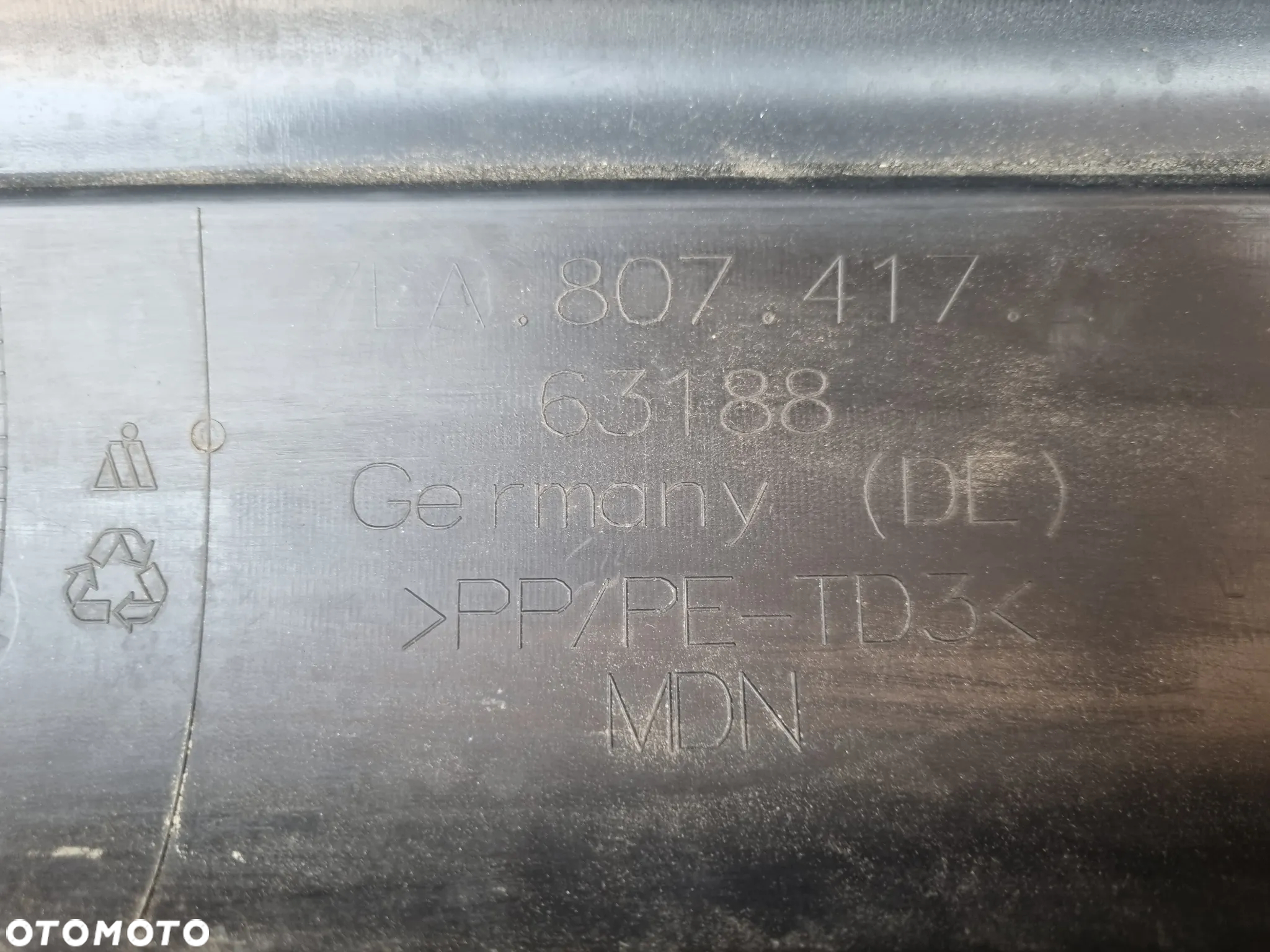 VW TRANSPORTER T5 LIFT 7E0 ZDERZAK TYŁ TYLNY - 8