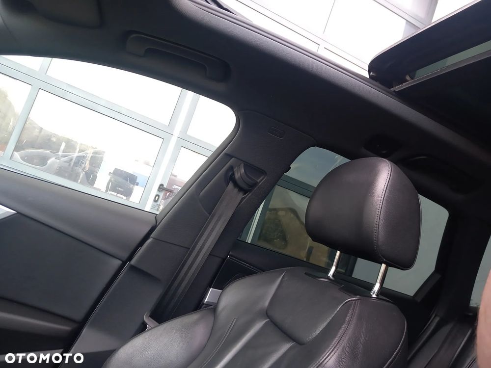 Audi A4 Avant 40 TDI S tronic sport - 24