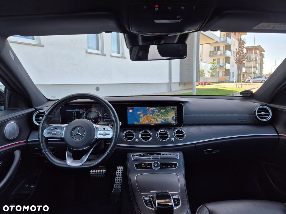 Mercedes-Benz Klasa E 300 d 9G-TRONIC AMG Line - 14