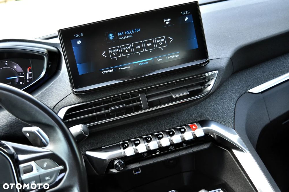 Peugeot 5008 2.0 BlueHDI Crossway S&S EAT8 - 33