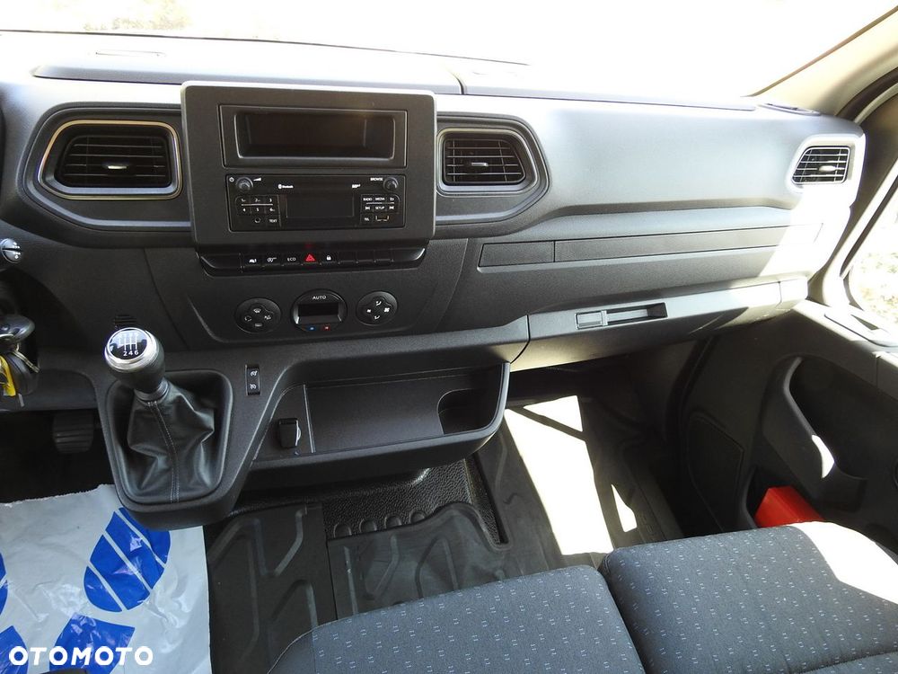 Opel MOVANO PLANDEKA WINDA 9 PALET WEBASTO TEMPOMAT KLIMATYZACJA LEDY PNEUMATYKA  165KM - 35