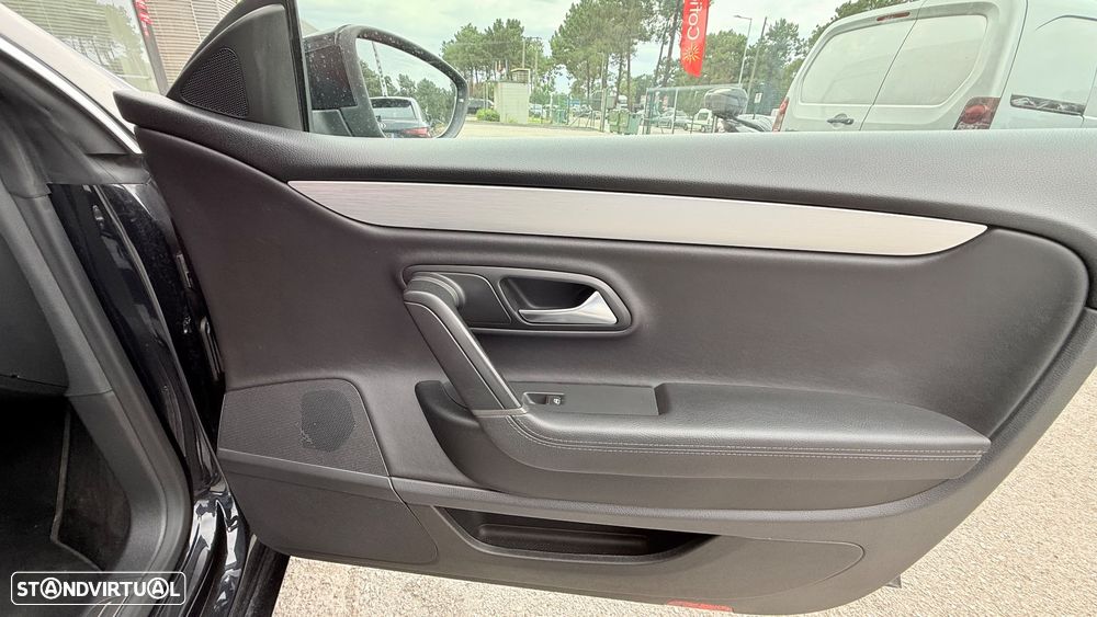 VW Passat CC 2.0 TDi Blue - 13