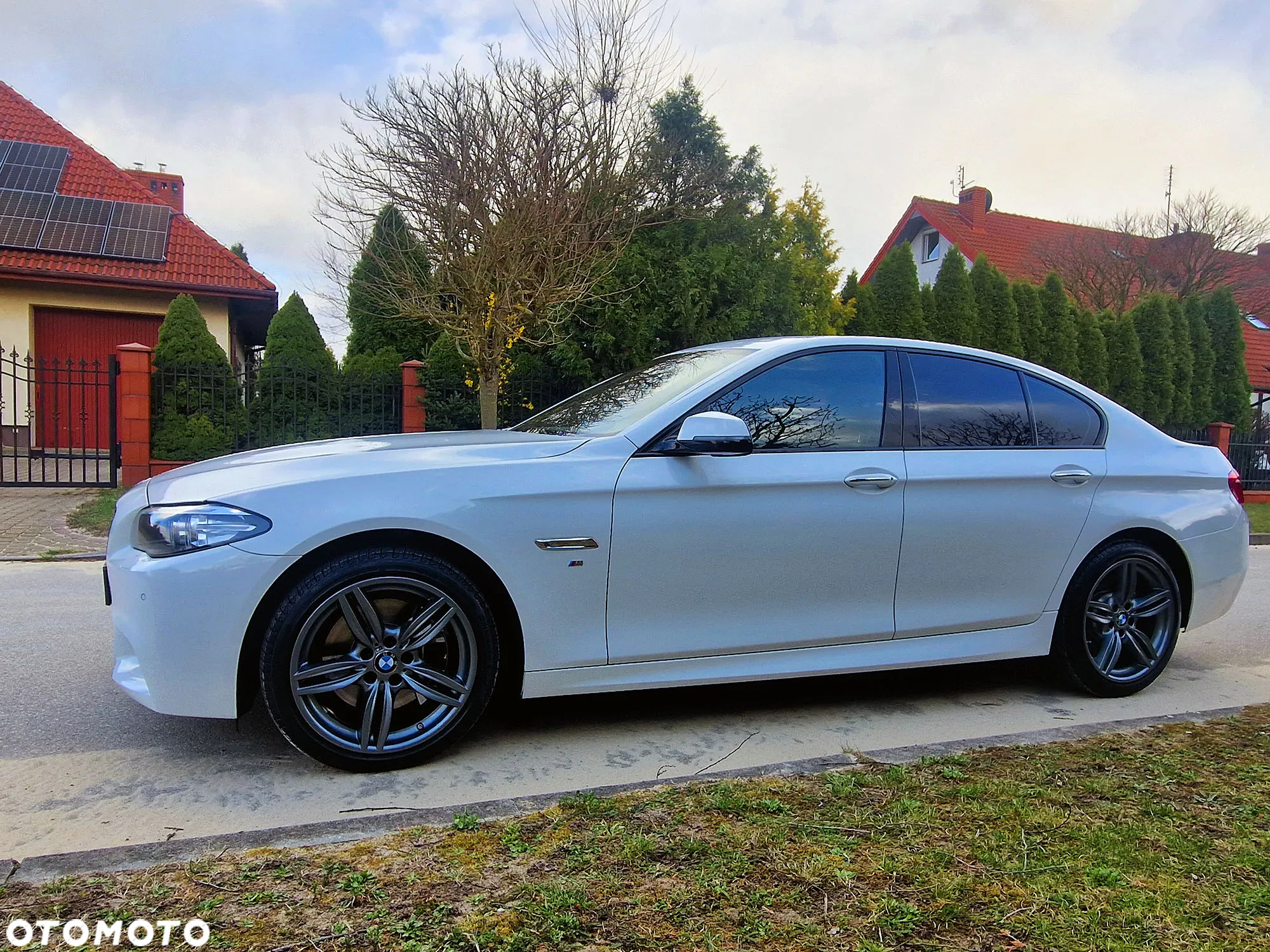 BMW Seria 5 525d xDrive - 15