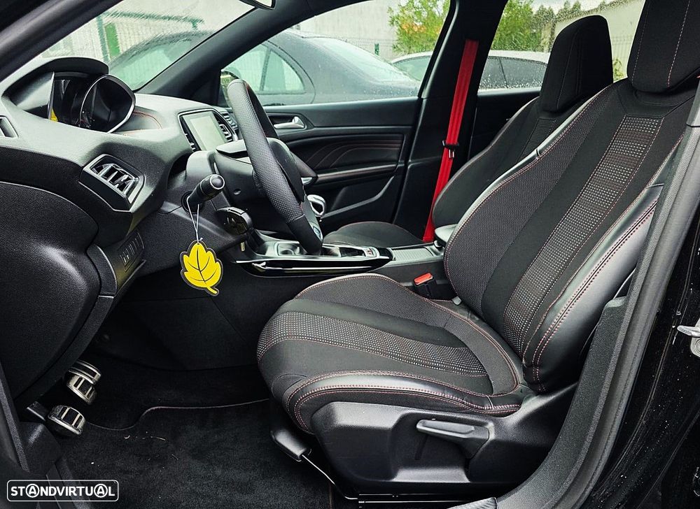 Peugeot 308 1.6 BlueHDi GT Line - 9