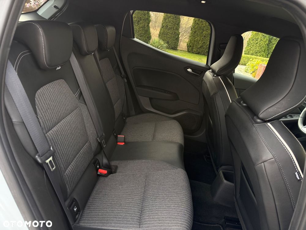 Renault Clio TCe 90 TECHNO - 19