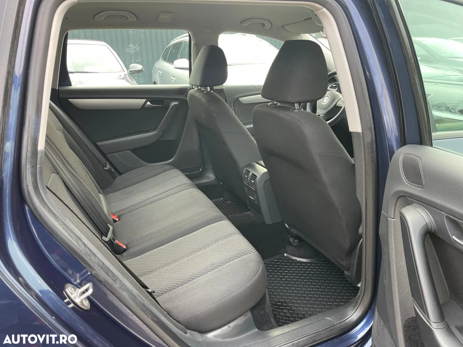 Volkswagen Passat Variant 1.6 TDI BlueMotion - 7