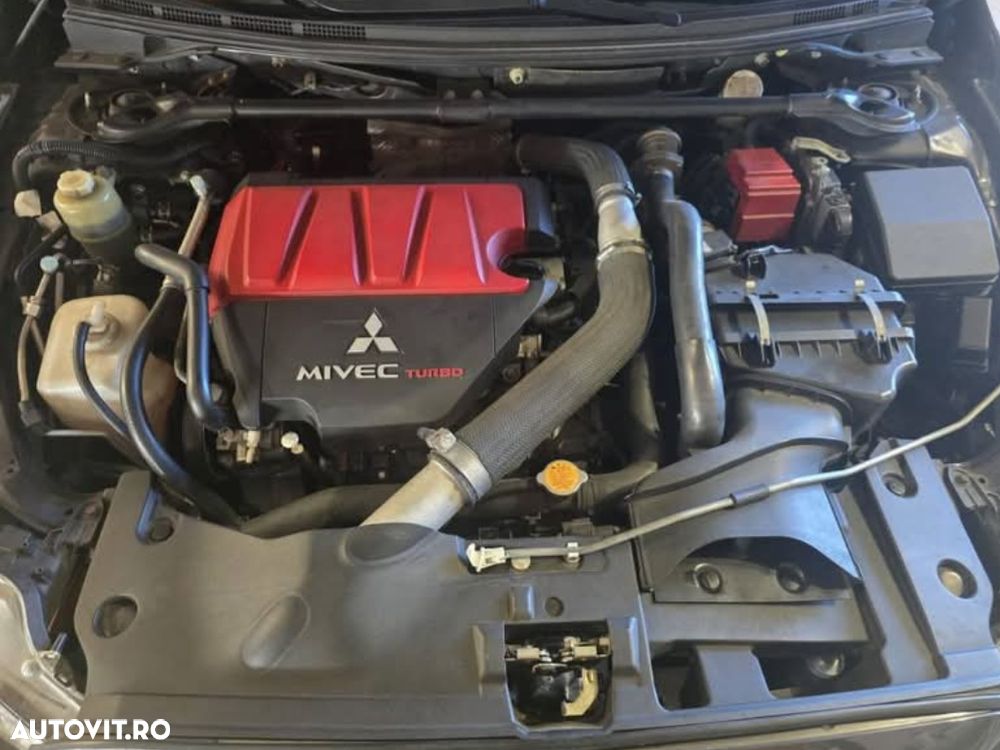 Mitsubishi Lancer Evolution - 4