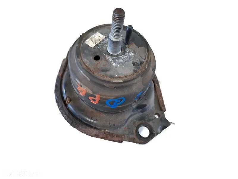 DODGE CHALLENGER 13r 3.6 PODUSZKA SILNIKA - 1