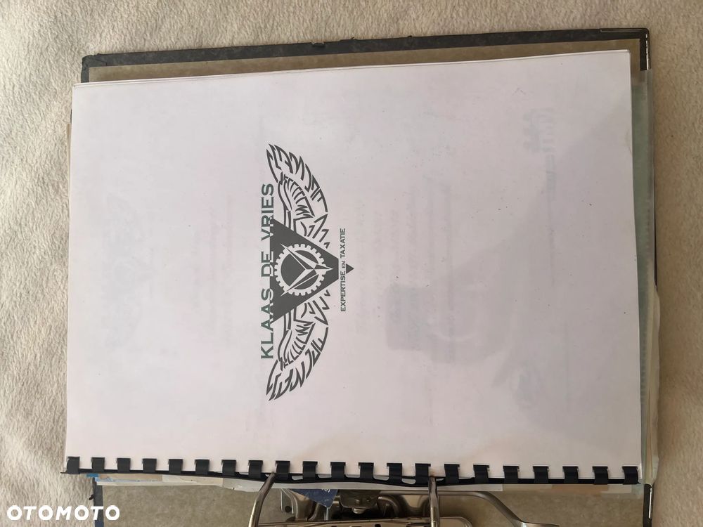 Mercedes-Benz W123 - 21