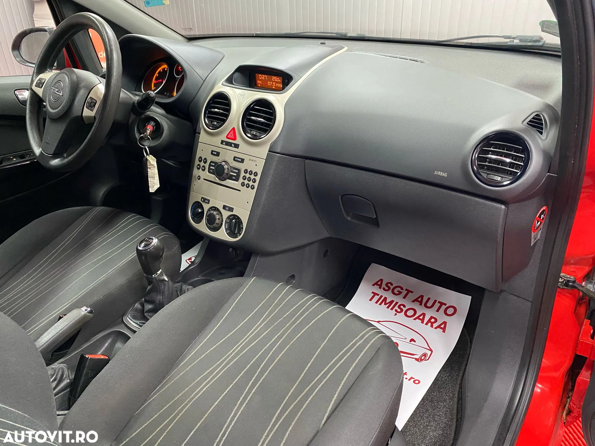 Opel Corsa - 10