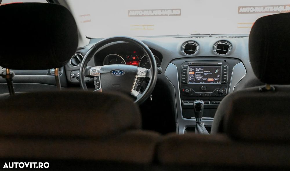 Ford Mondeo 2.0 TDCi Powershift Business Class - 22