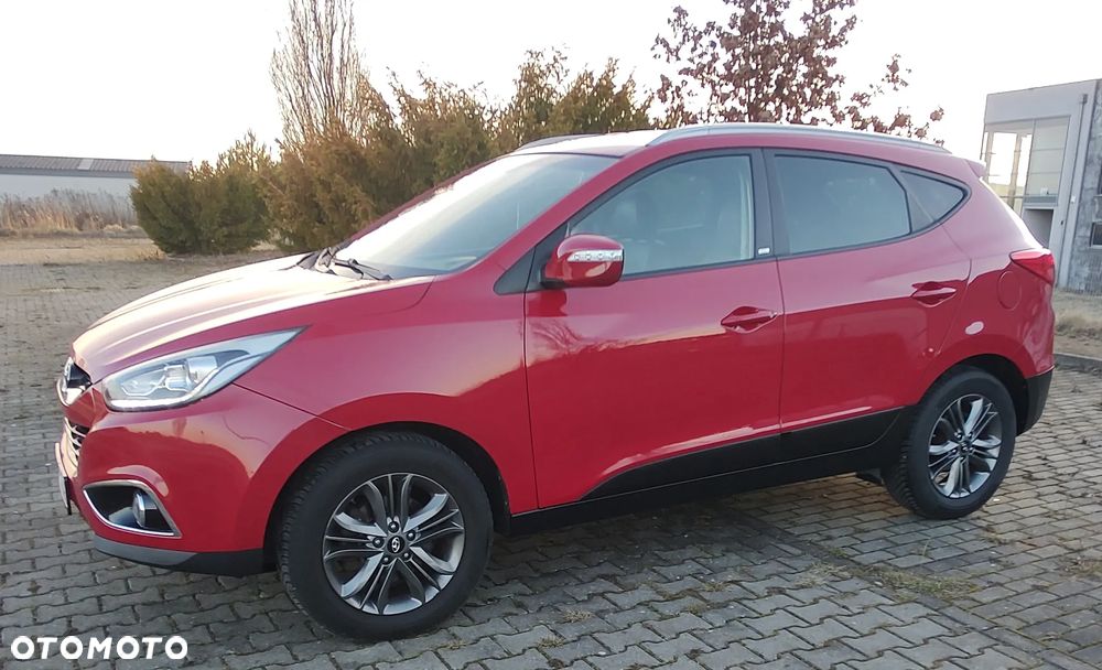 Hyundai ix35 1.7 CRDi 2WD blue Finale Gold - 2