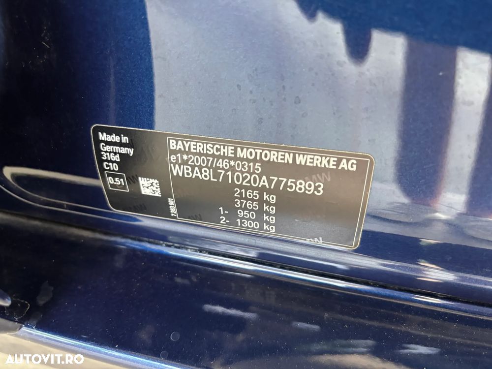 BMW Seria 3 316d Touring Aut. - 34
