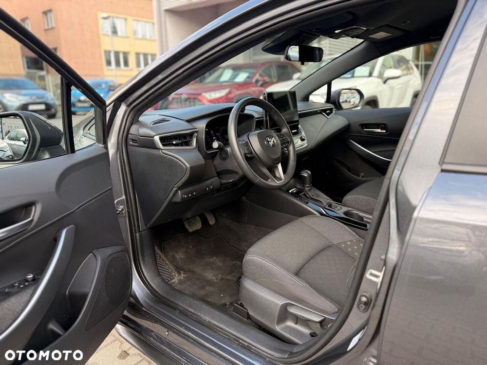 Toyota Corolla 1.8 Hybrid Comfort - 12