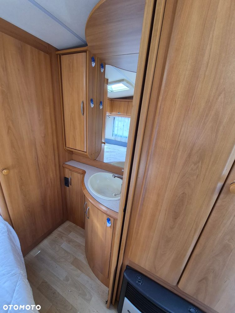Hobby De Luxe Easy 450 - 8