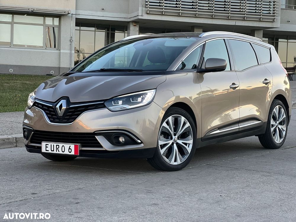 Renault Grand Scenic - 1