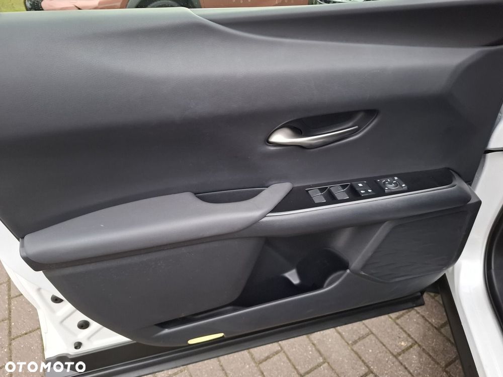 Lexus UX 200 Optimum 2WD - 12