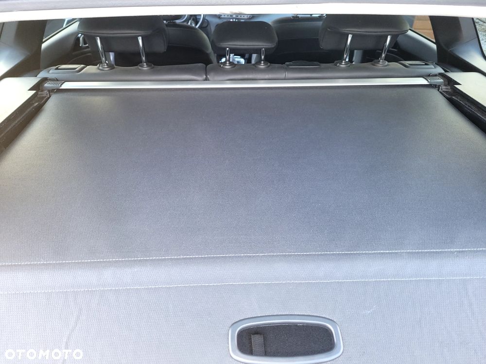 Kia Ceed - 16