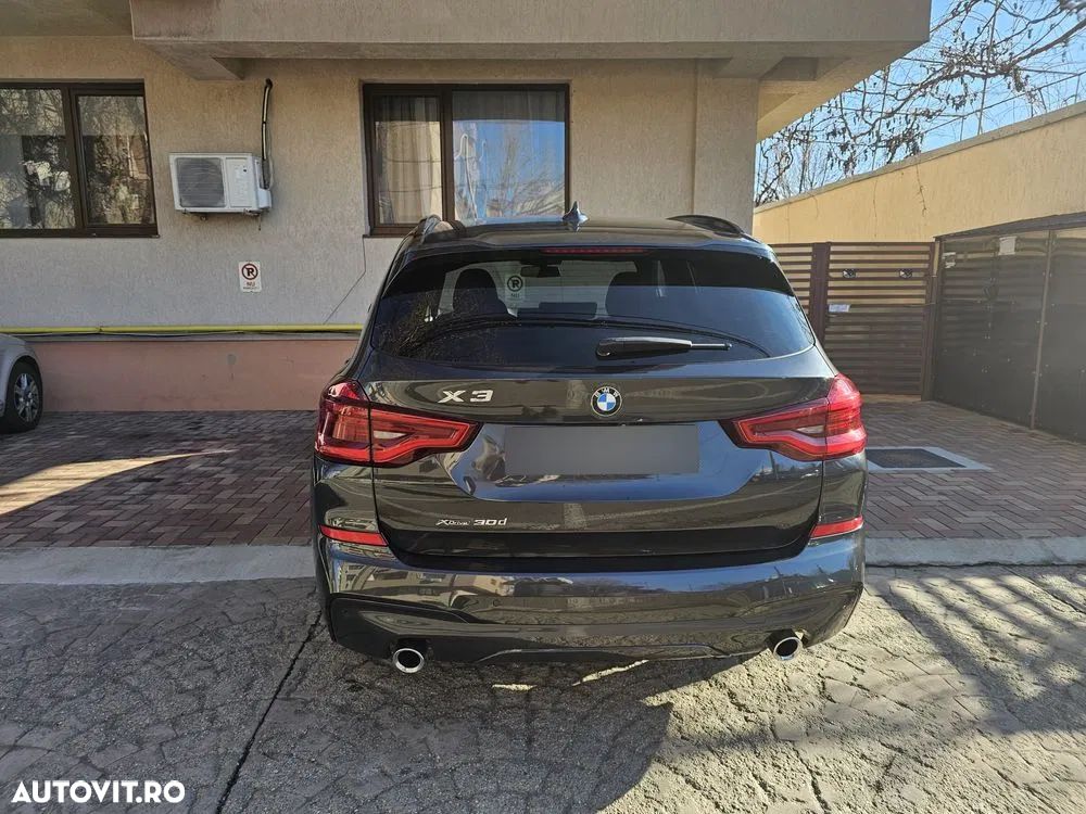 BMW X3 xDrive30d AT xLine - 6