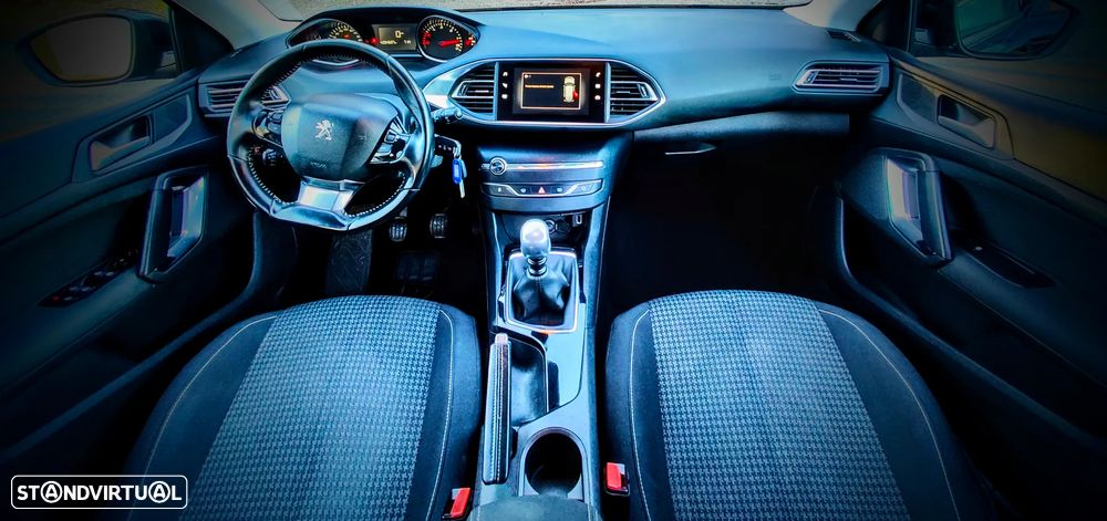 Peugeot 308 1.6 BlueHDi Allure - 19