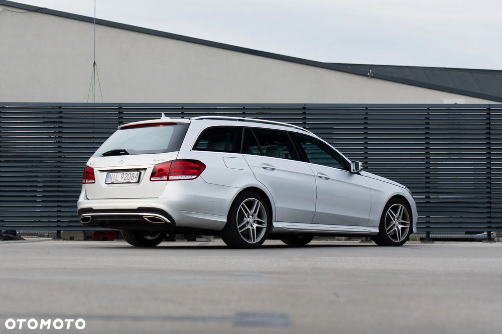 Mercedes-Benz Klasa E - 16