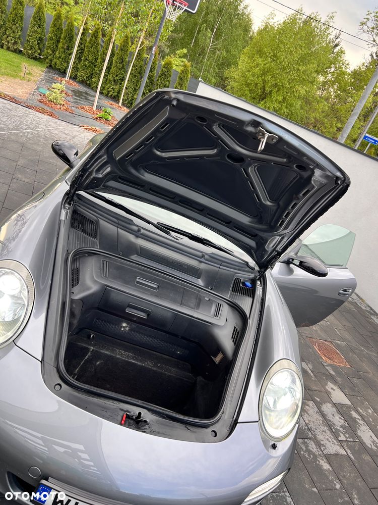 Porsche 911 - 26