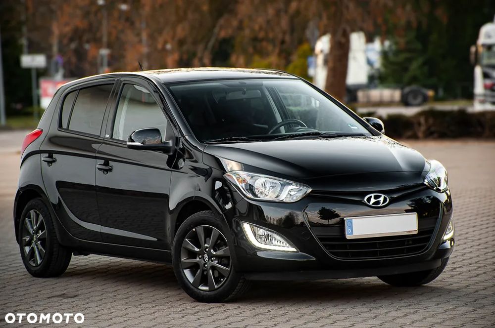 Hyundai i20 1.2 Trend - 13