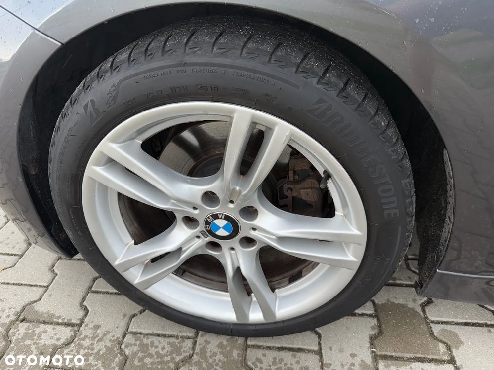 BMW Seria 3 328i Sport-Aut Sport Line - 17