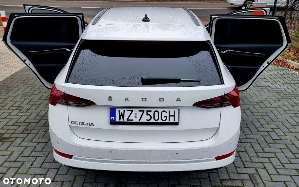 Skoda Octavia 2.0 TDI Style DSG - 11