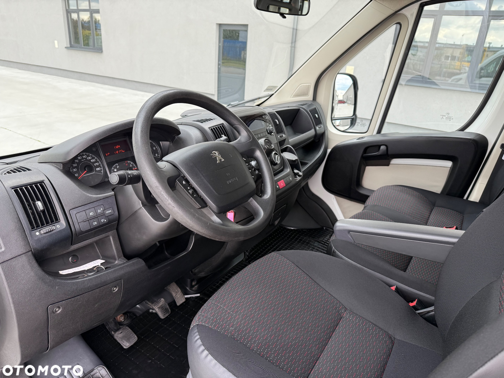 Peugeot Boxer - 16