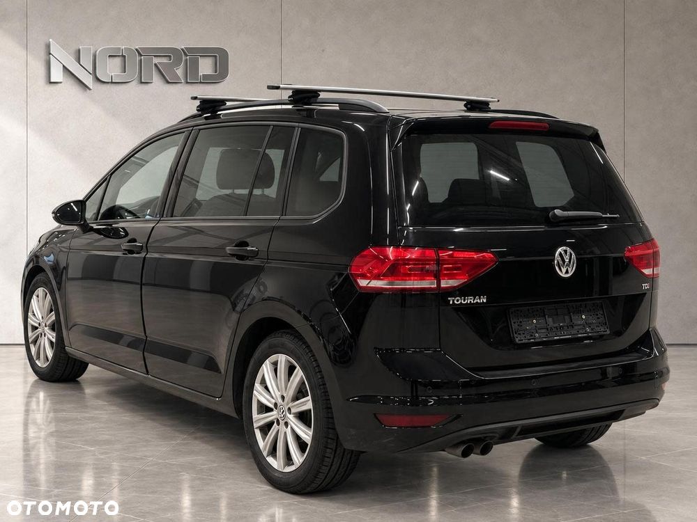 Volkswagen Touran 2015 photo 4