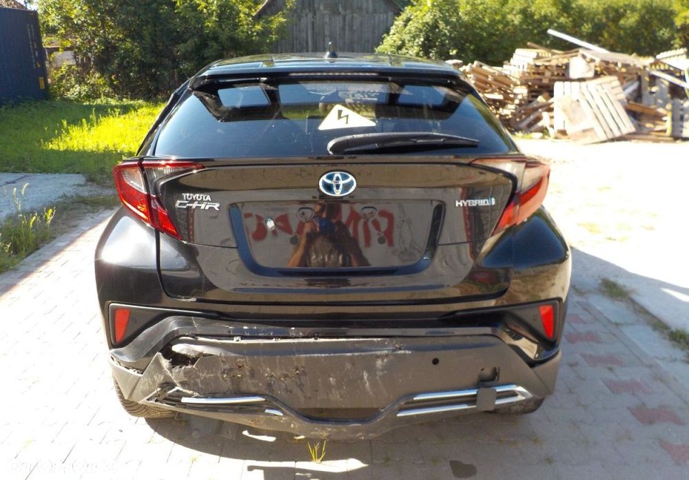 Toyota C-HR - 14
